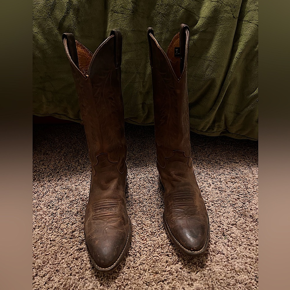 Women’s Justin Cowgirl Boots
